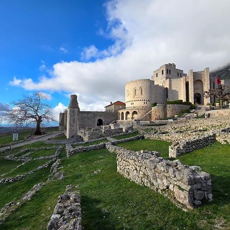 Villa Mefaja Krujë المظهر الخارجي الصورة