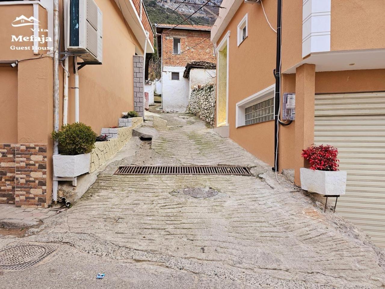Villa Mefaja Krujë المظهر الخارجي الصورة