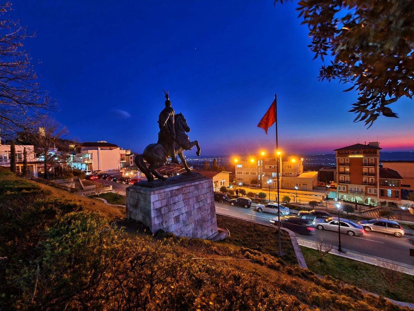 Villa Mefaja Krujë المظهر الخارجي الصورة
